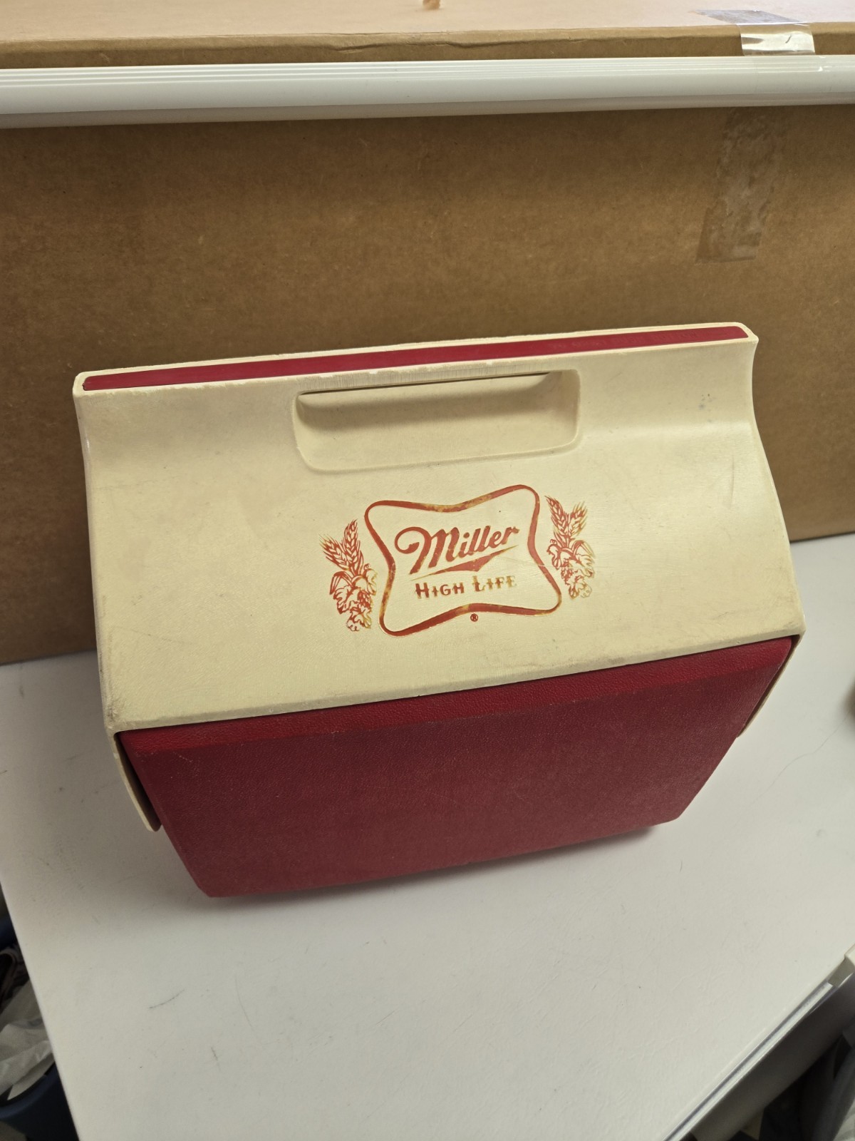 Miller High Life Igloo Playmate Cooler Lunch Box Red White Vintage