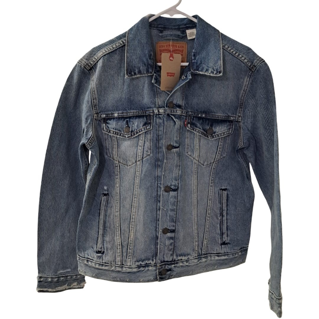 New Levi's Mens Denim Jacket/Trucker Style – Skyline Trucker- Size: MultiSize