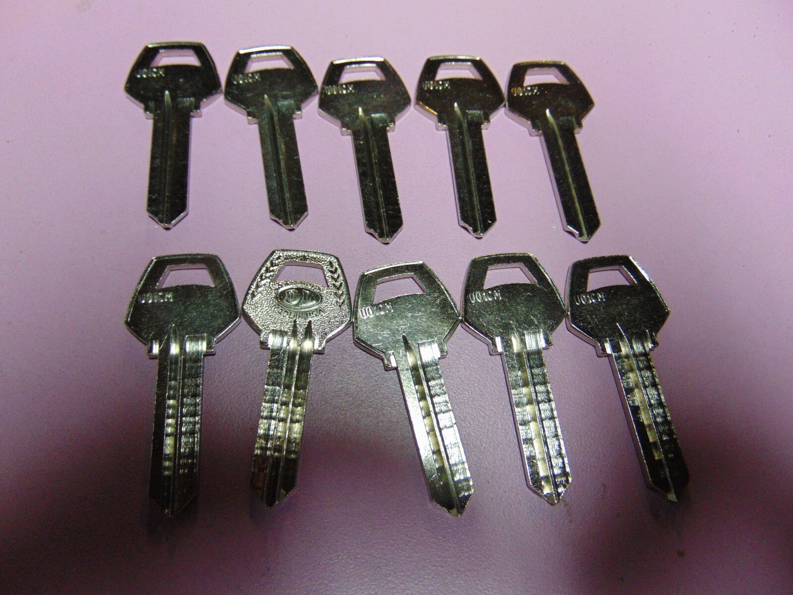 10  KEYS   CORBIN    1000 AB  KEYS BLANKS UNCUT       LOCKSMITH