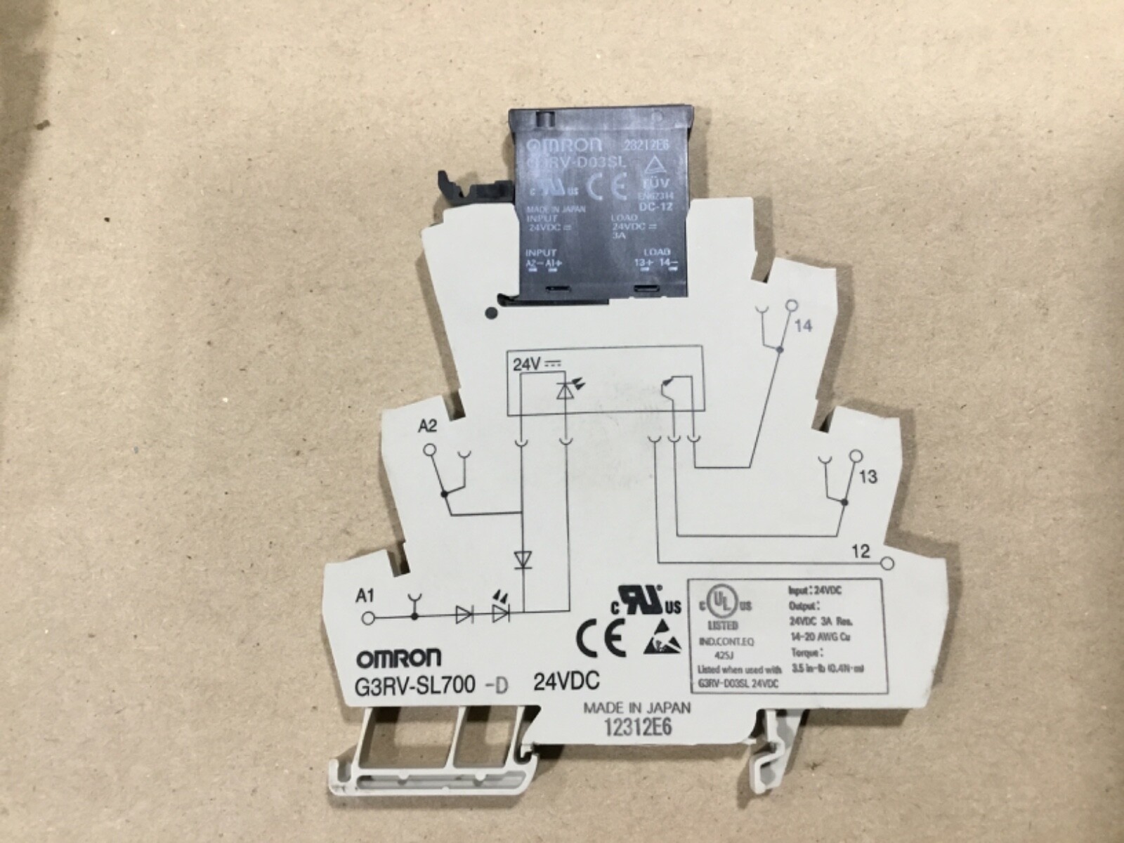 Omron G3RV-SL700-D & G3RV-D03SL Solid State Relay Combo Plug In #900M71
