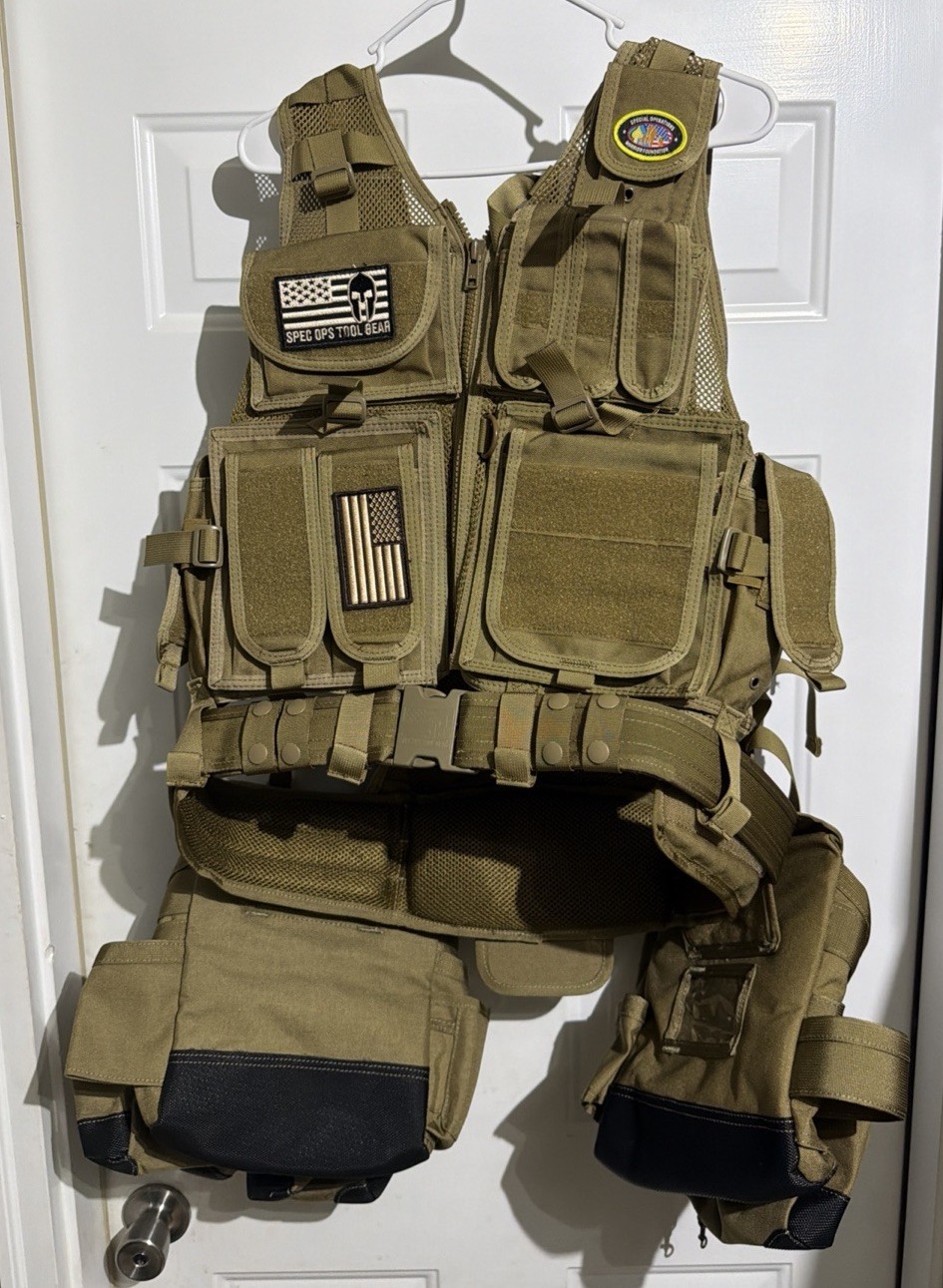 SOTG Spec Ops Tool Gear Tactical Too Vest SF-18 Delta The Medic 2.0 - STANDARD