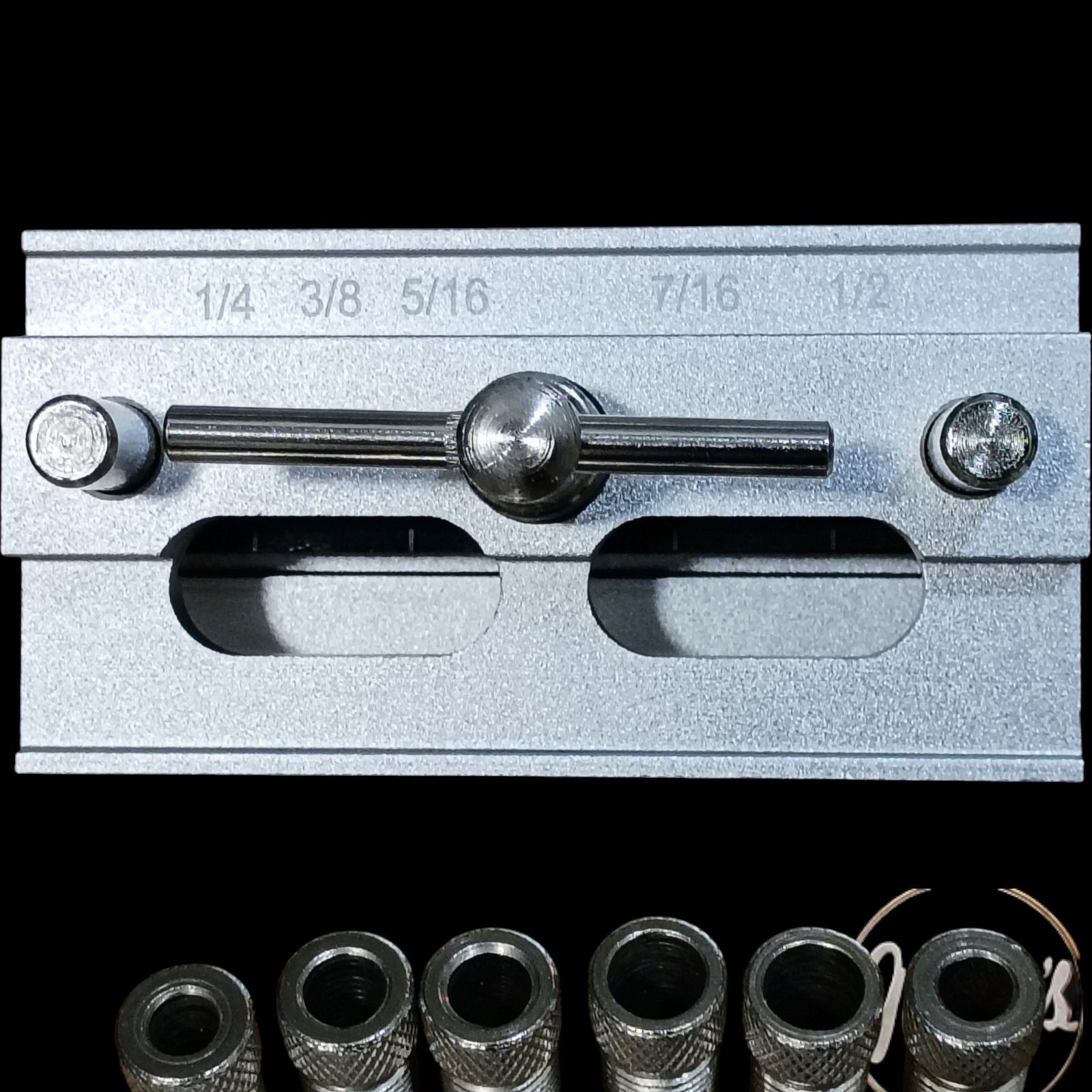 Milescraft JointMate & Self-centering Dowel Jig