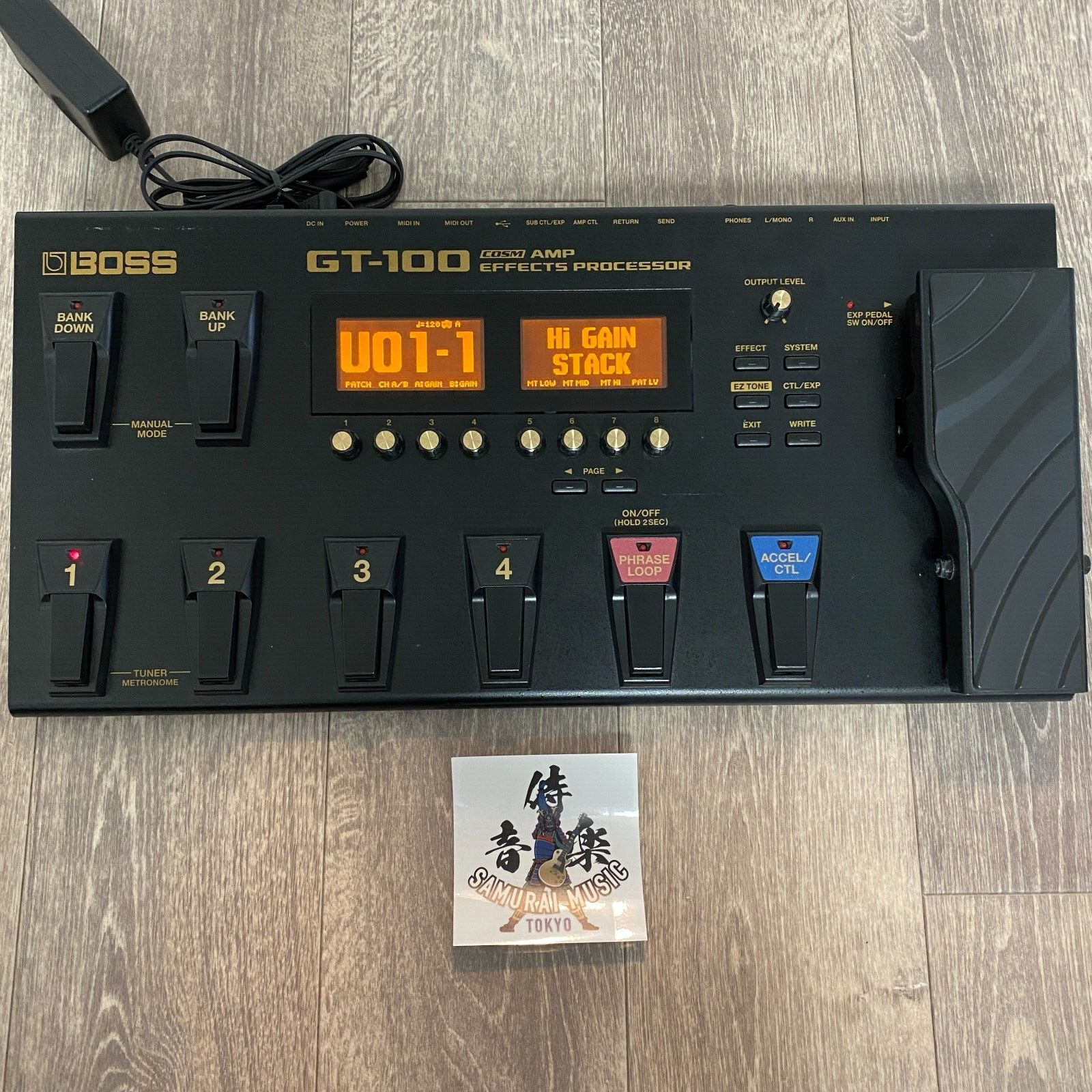 BOSS GT-100 Multi Effector Guitar Effects Processor ver.2 Used ※With AC Adapter