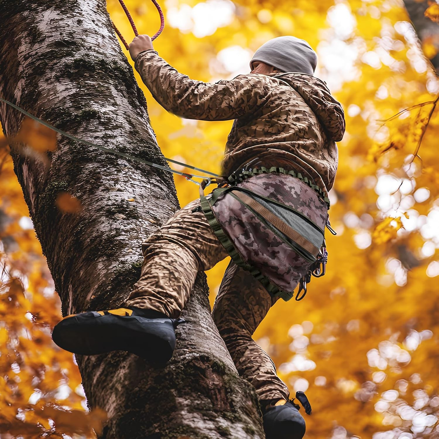Lightweight Padded Saddle Hunting System with Adjustable Bridge & Comfort
