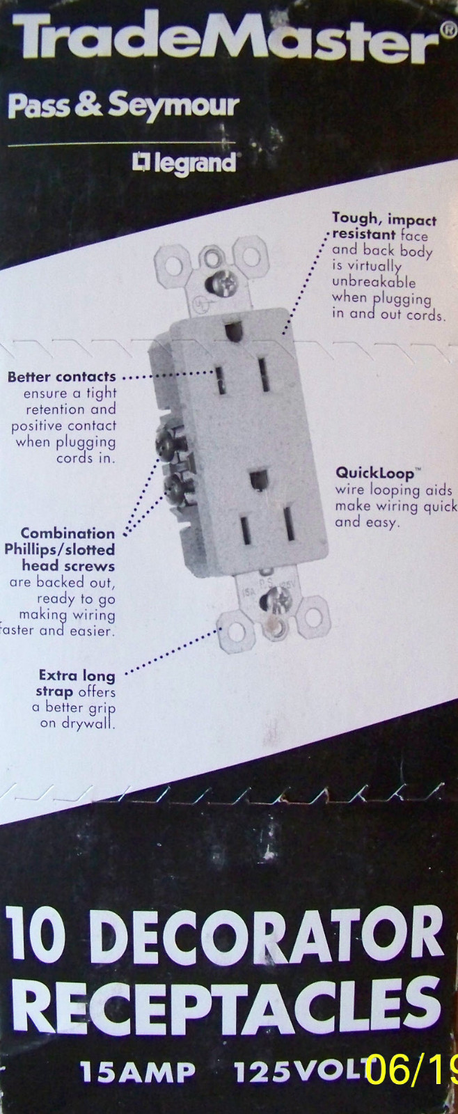 10 PASS & SEYMOUR "DECORA STYLE" RECEPTACLES - IVORY