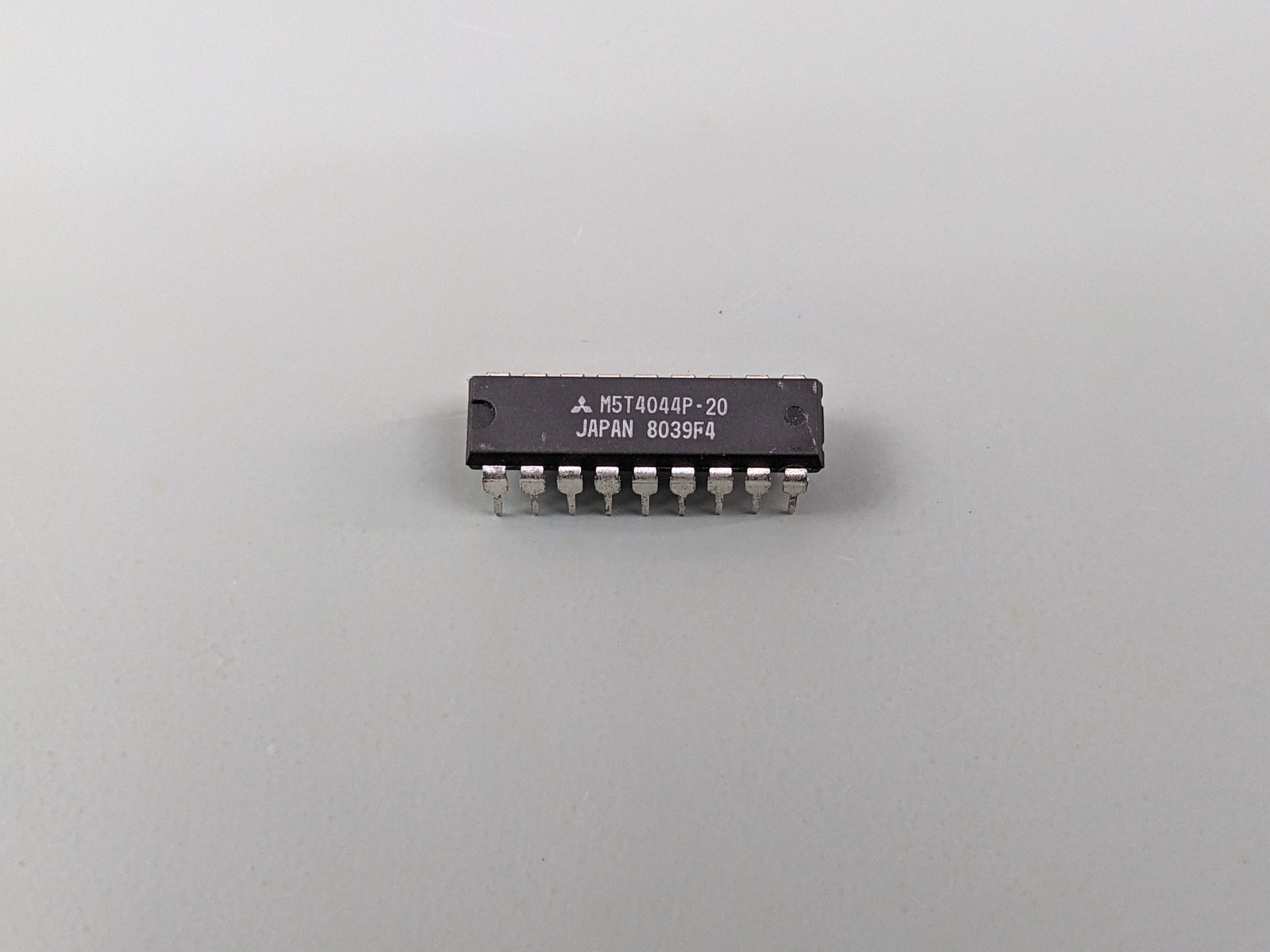 (8) M5T4044P-20 SRAM ICs, 4Kx1 (P2147) Mitsubishi ~ FULLY TESTED