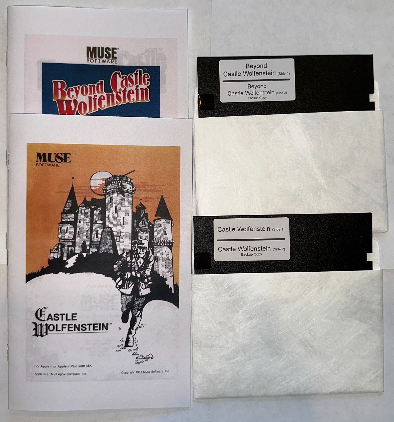 ✅ 🍎 Castle Wolfenstein & Beyond Castle Wolf. - New 5.25 Disks & Printed Manual
