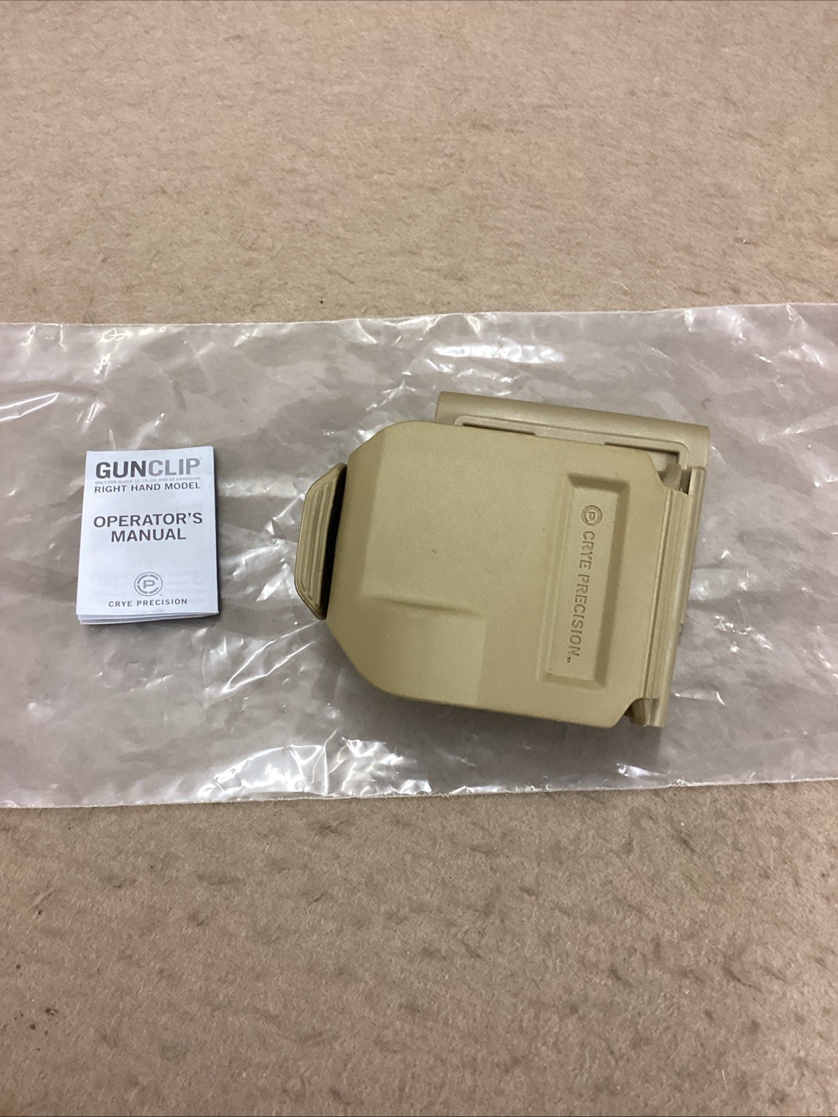 Crye Precision Gun Clip Right Handed belt Mounted Glock 17, 19, 22, 23 Tan