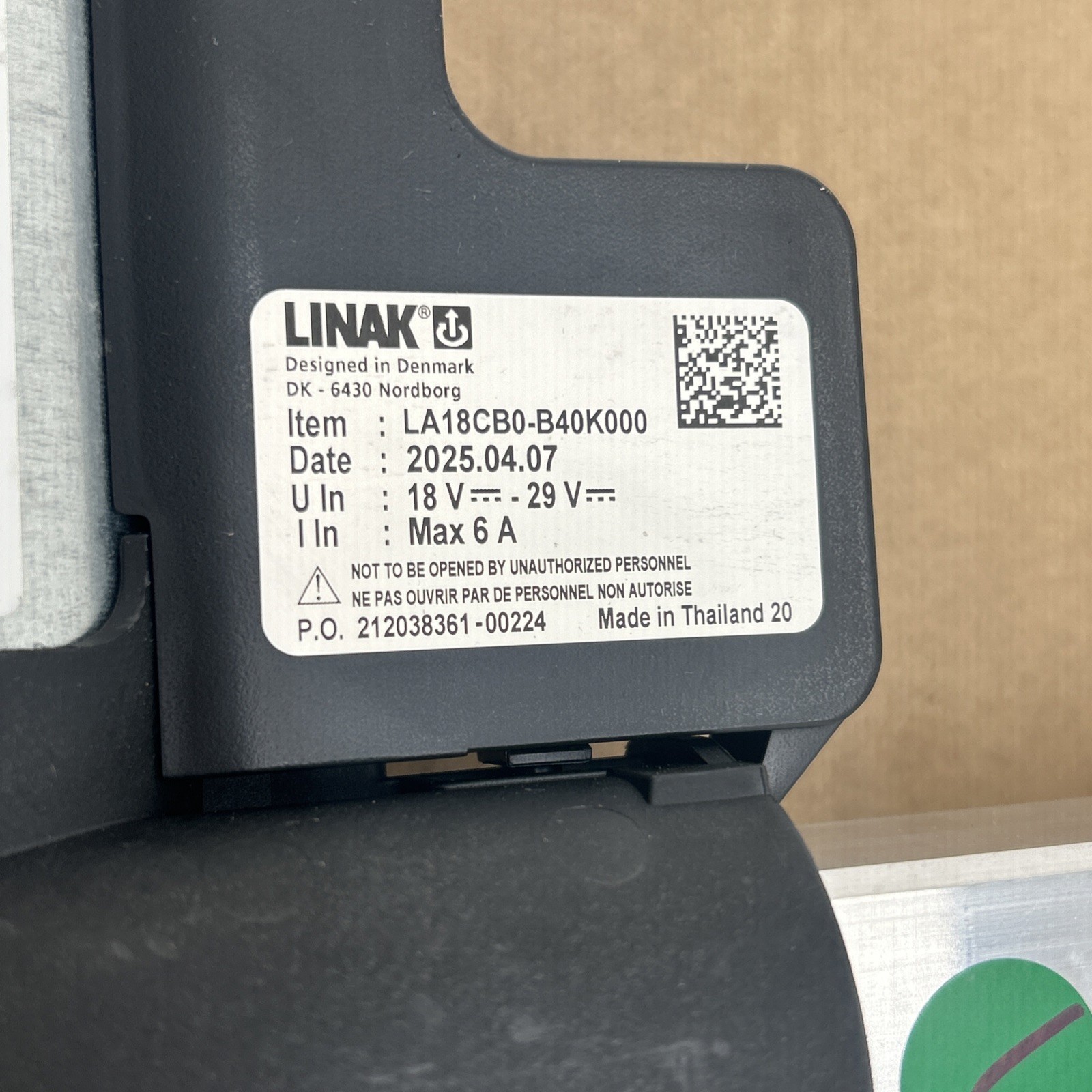 OEM Linak Linear Actuator LA18CB0-B40K000 18V-29V 6A 4B9949 128155