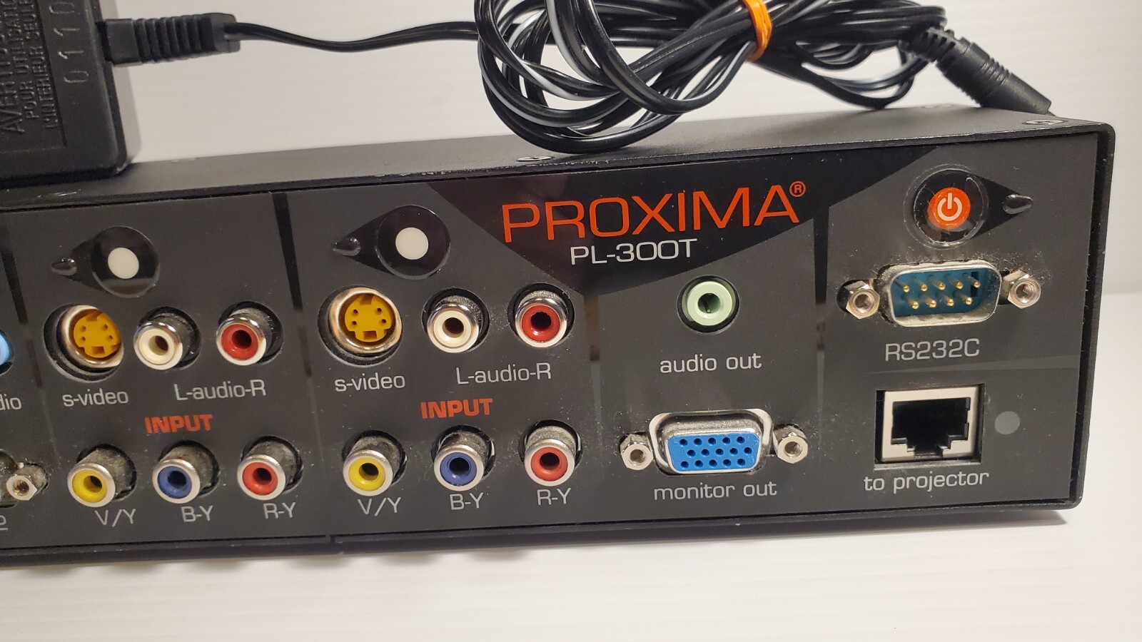 Proxima PL-300T Projection Link Video Extender WITH power adapter cord