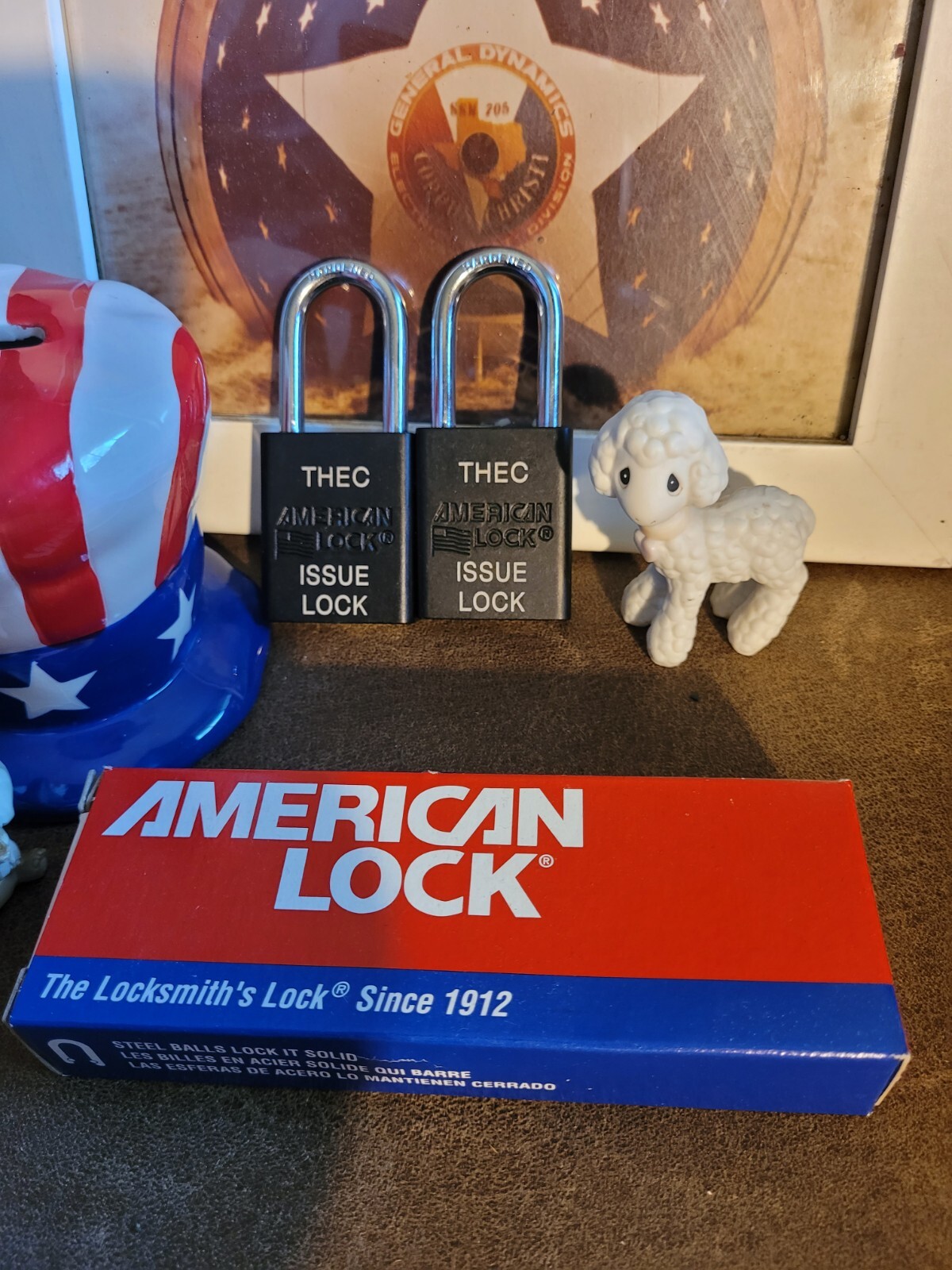 *LOT OF  2* Blk American Lock A1106 Series Padlocks KD W 2 Keys each