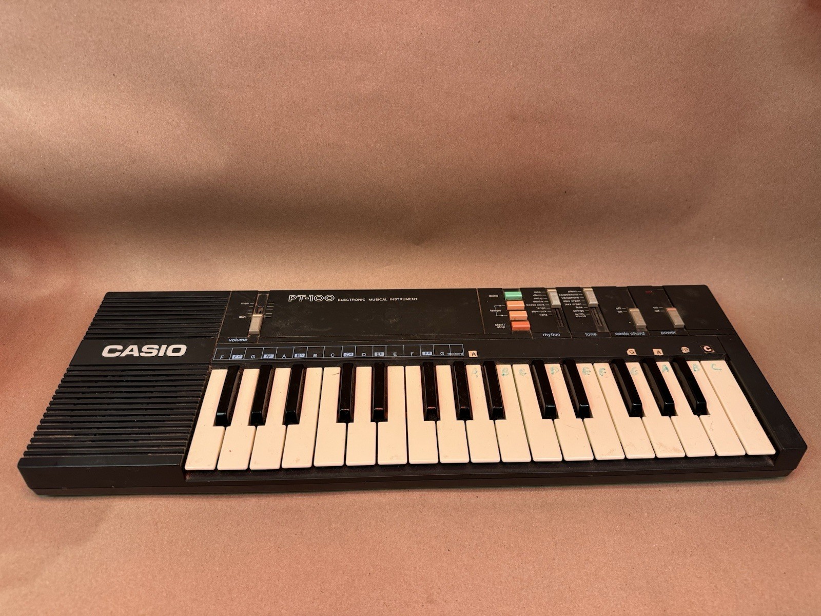 Vintage Casio PT-100 Electronic Keyboard Synth Piano Tested Works No AC Adapter