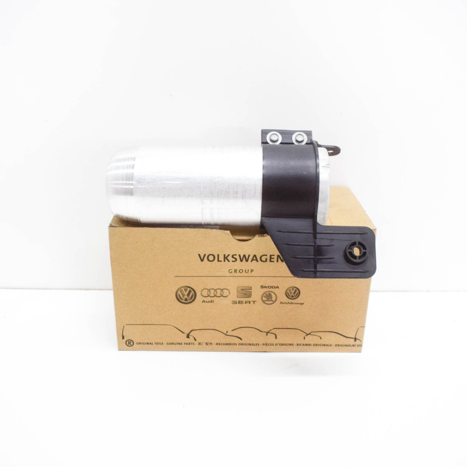 NEW VW PHAETON 3D A/C CONDENSER DRIER 3D0820189D ORIGINAL