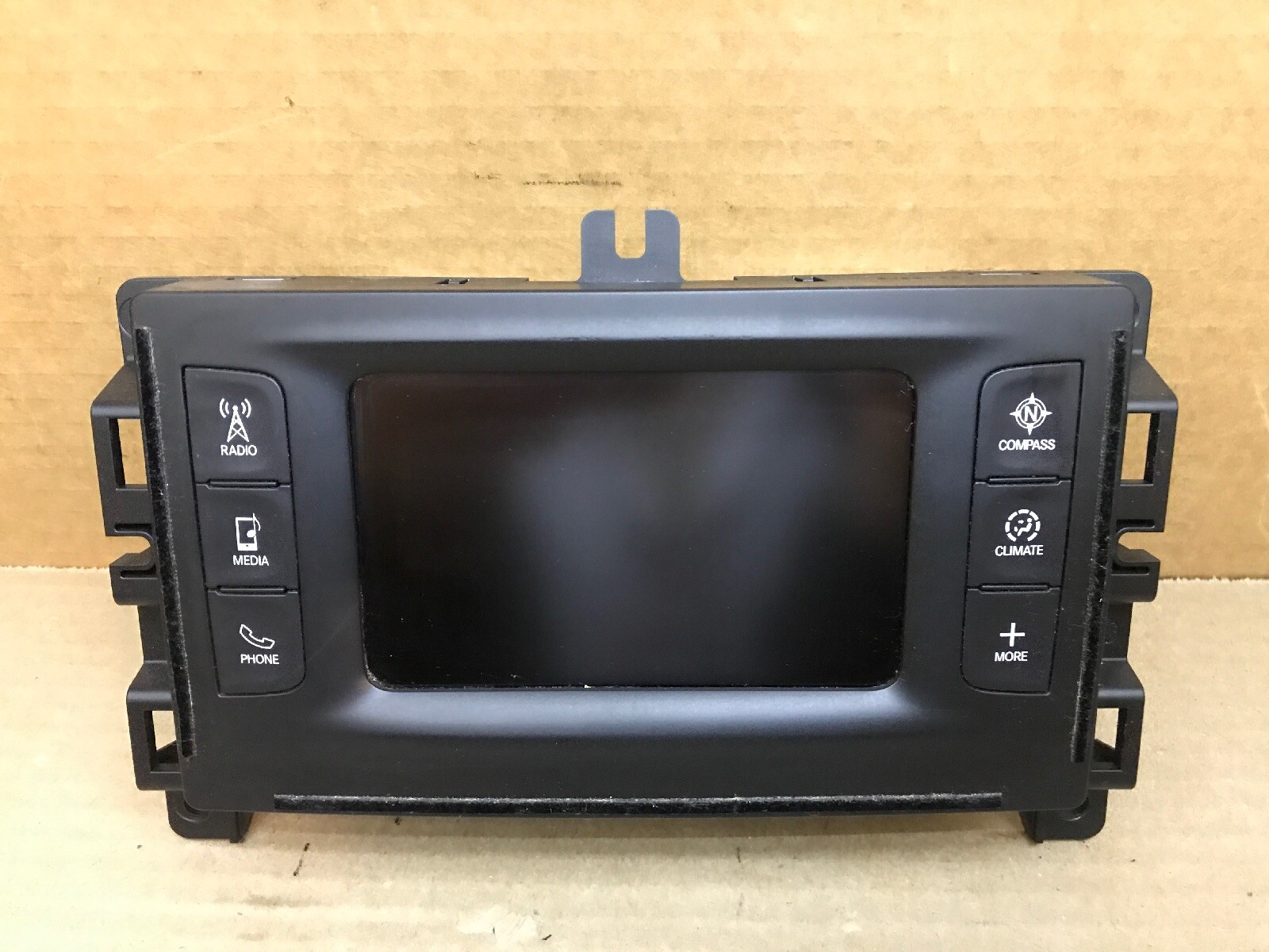 2016-2017 Chrysler 200 Jeep Cherokee Information Radio Display Screen 68237070AD