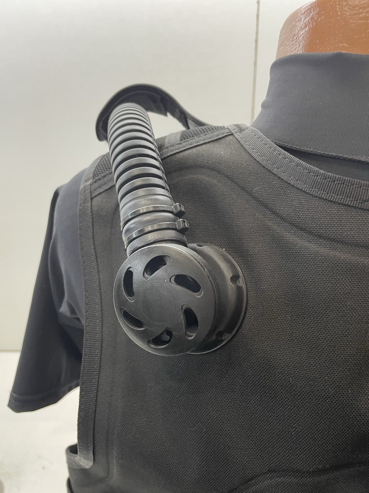 NEW - Medium Zeagle Resort BCD