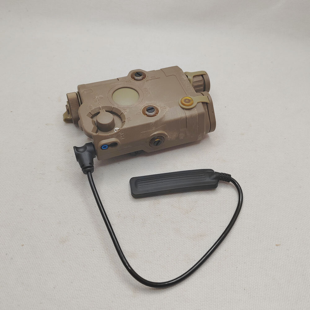 PEQ-15 Green/IR Laser Illuminator Adjustable LED ILLUMINATOR Light