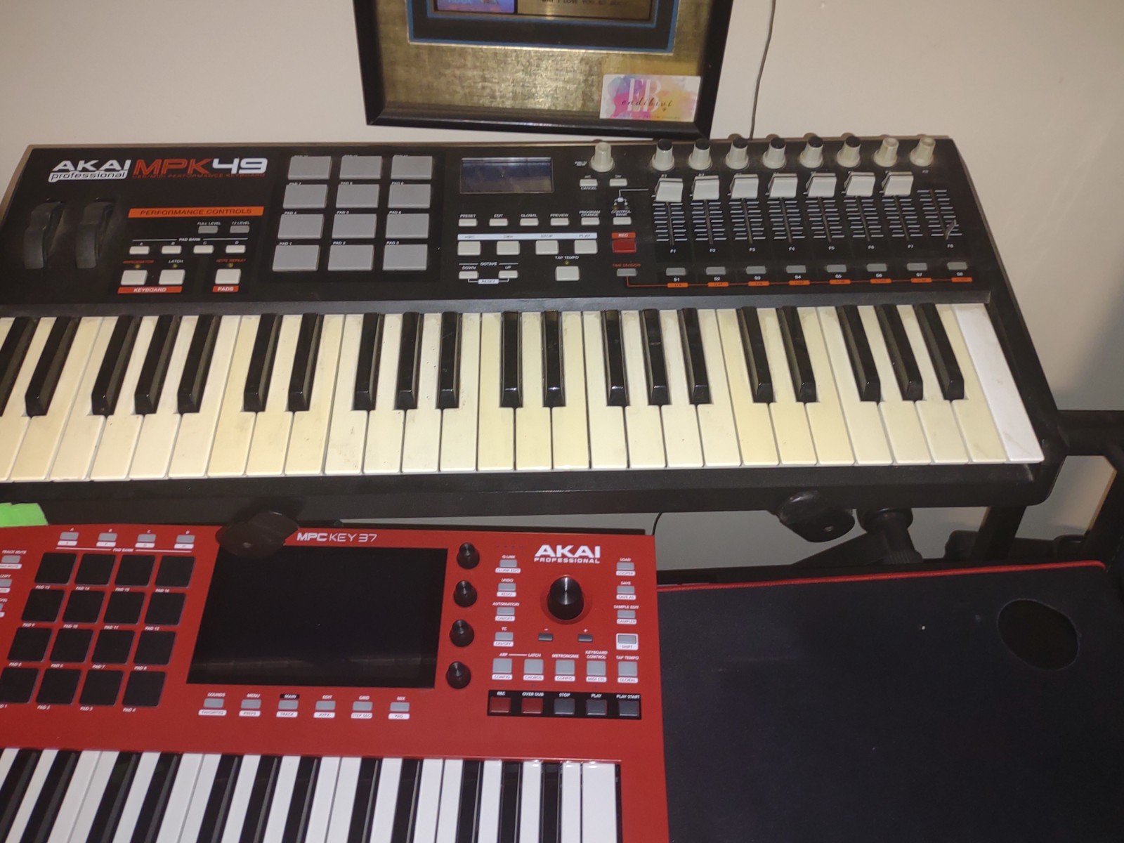 Akai MPK49 Professional USB/MIDI Performance Keyboard Hyper Extended Key