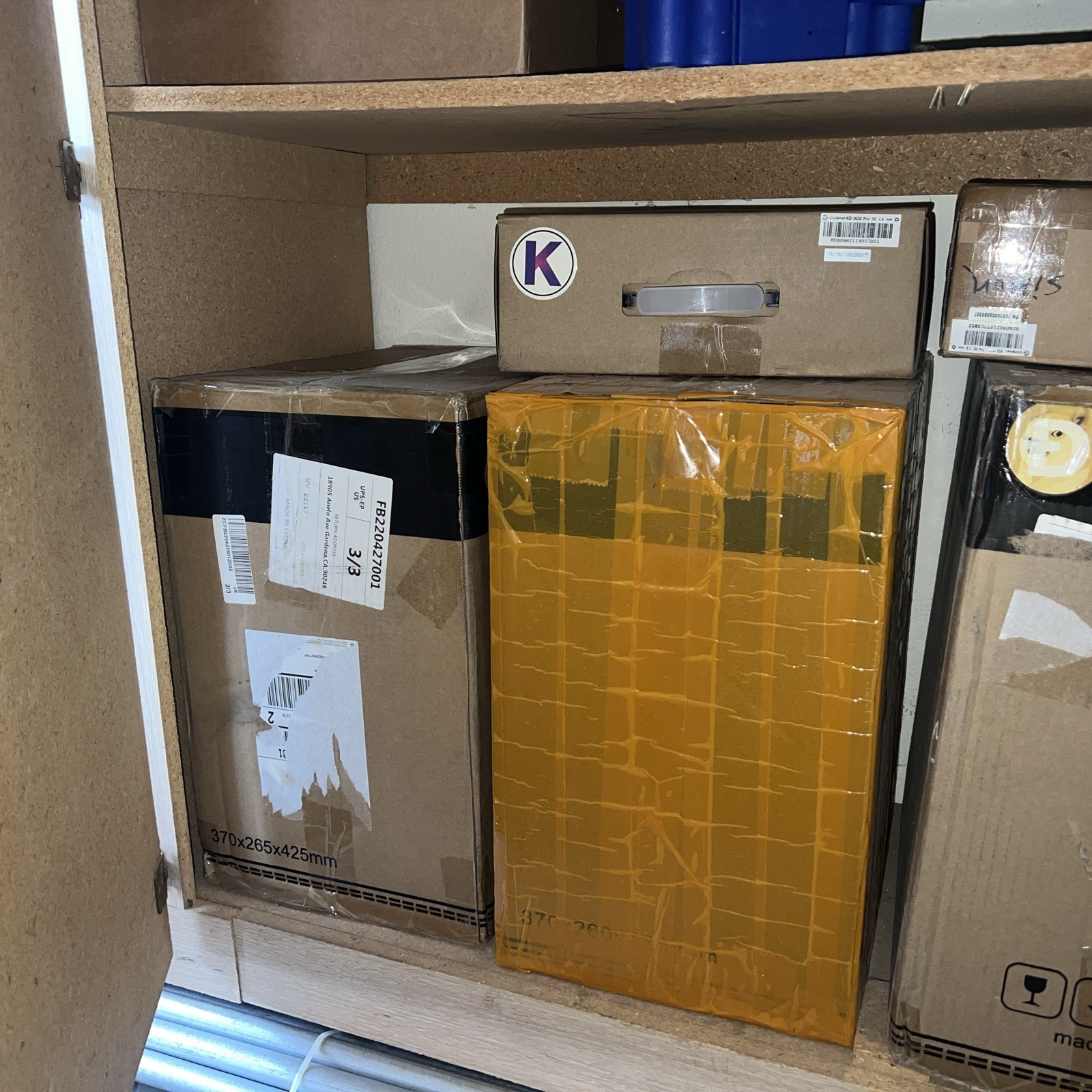 Goldshell KD Lite 16.2T Ships from USA. Kadena coin ASIC miner. Very good condit