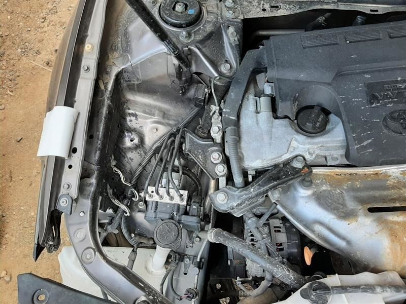 15-17 TOYOTA CAMRY MULTIPLEX NETWORK CONTROL MODULE ECM ASSEMBLY