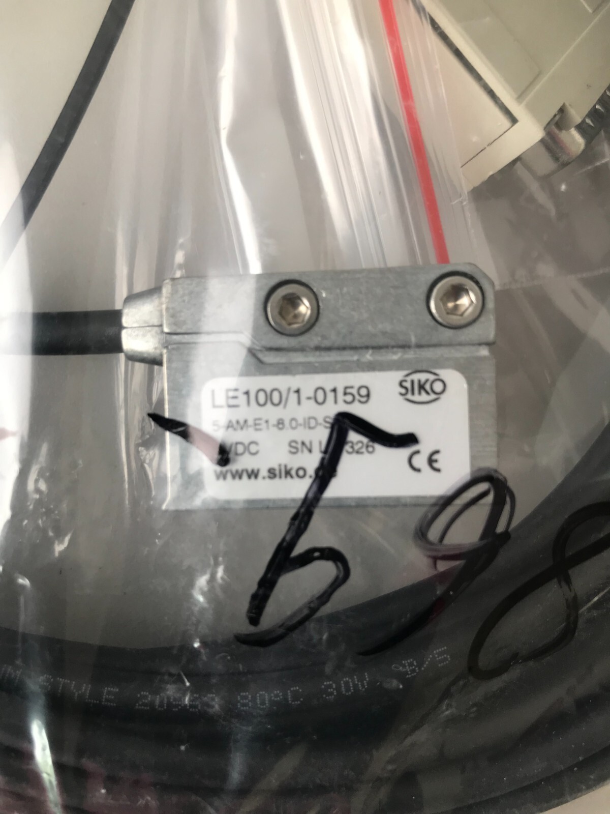 SIKO LE100/1-0159 Magnetic Sensor 5-AM-E1-8.0-ID-S