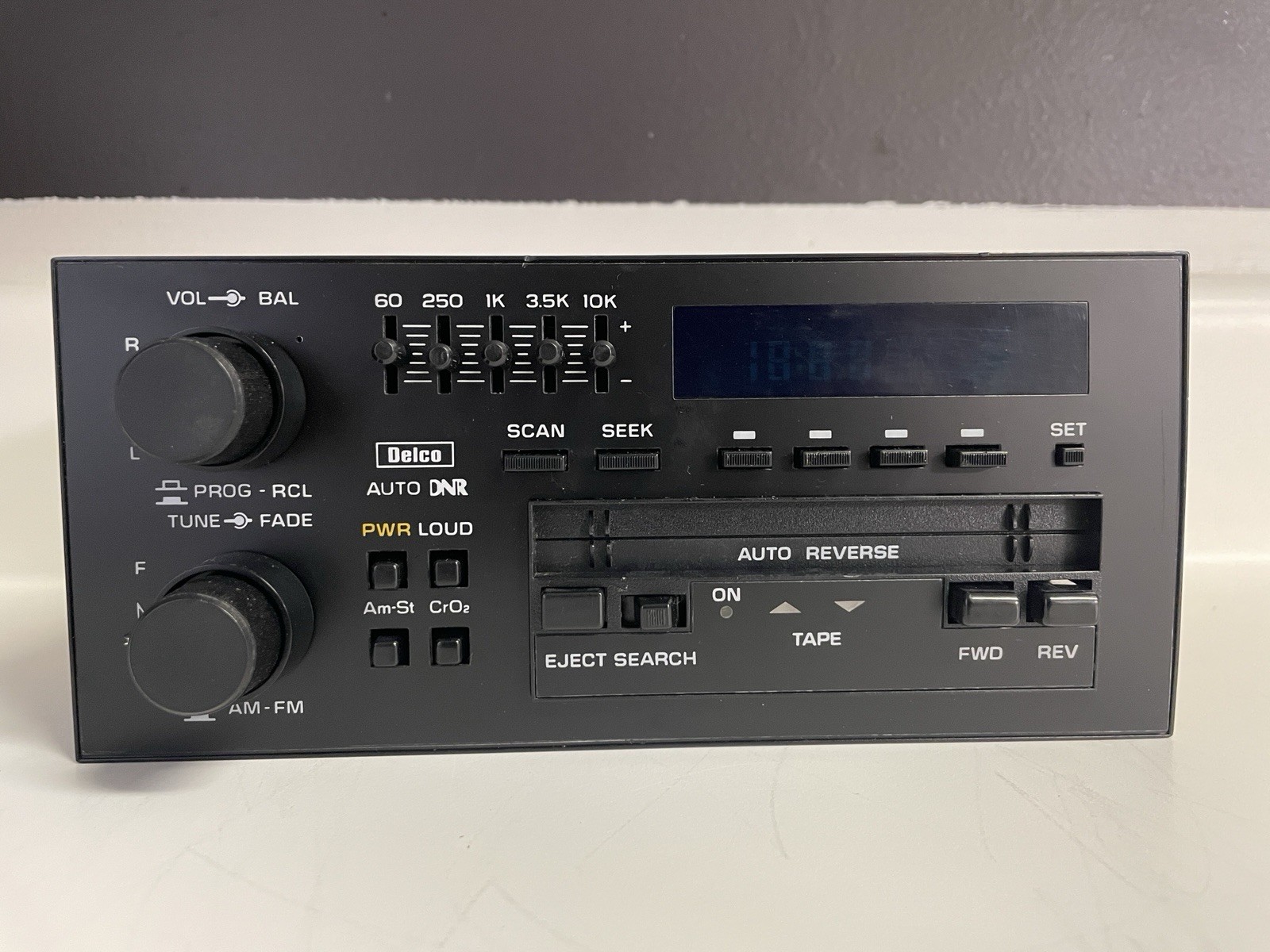 89-94 Chevy Delco AM/FM radio cass w/BT, fits Chevy Blazer S10 Camaro 16192465