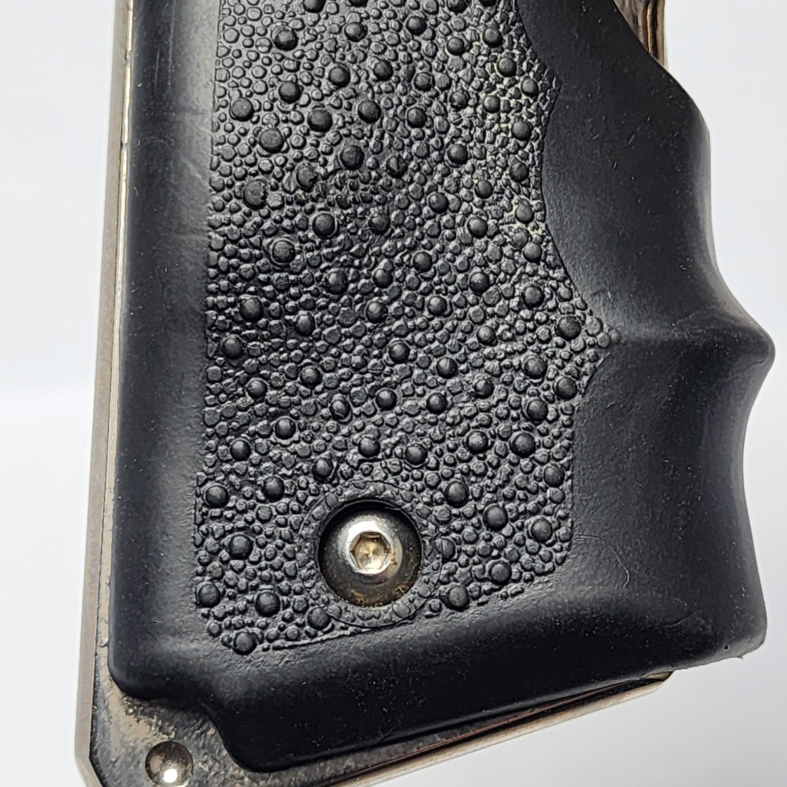 45 Rubber Hump Grips
