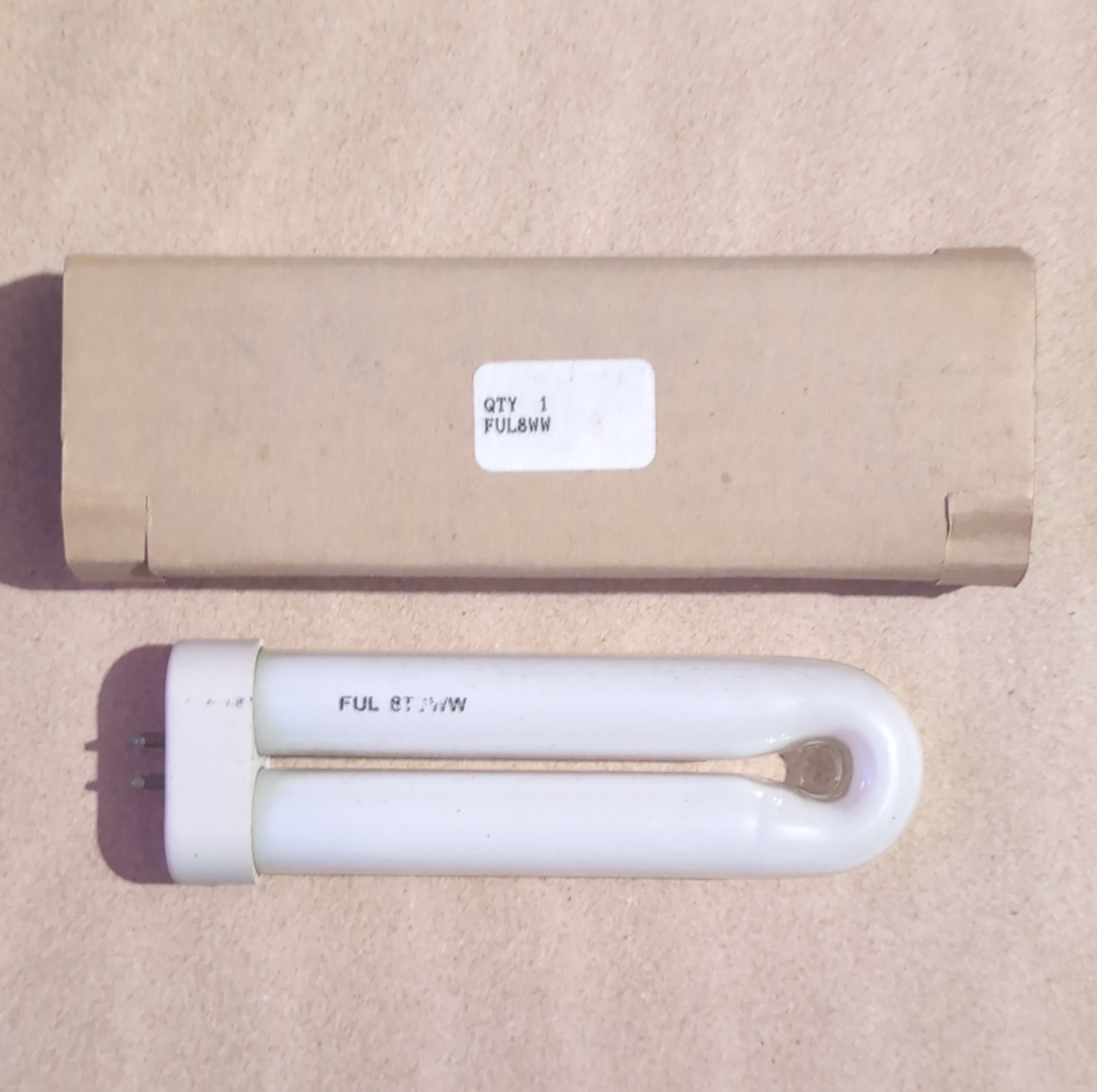 Fluorescent Tube Bulb Matsushita Panasonic FUL8WW 8W T5 White Light