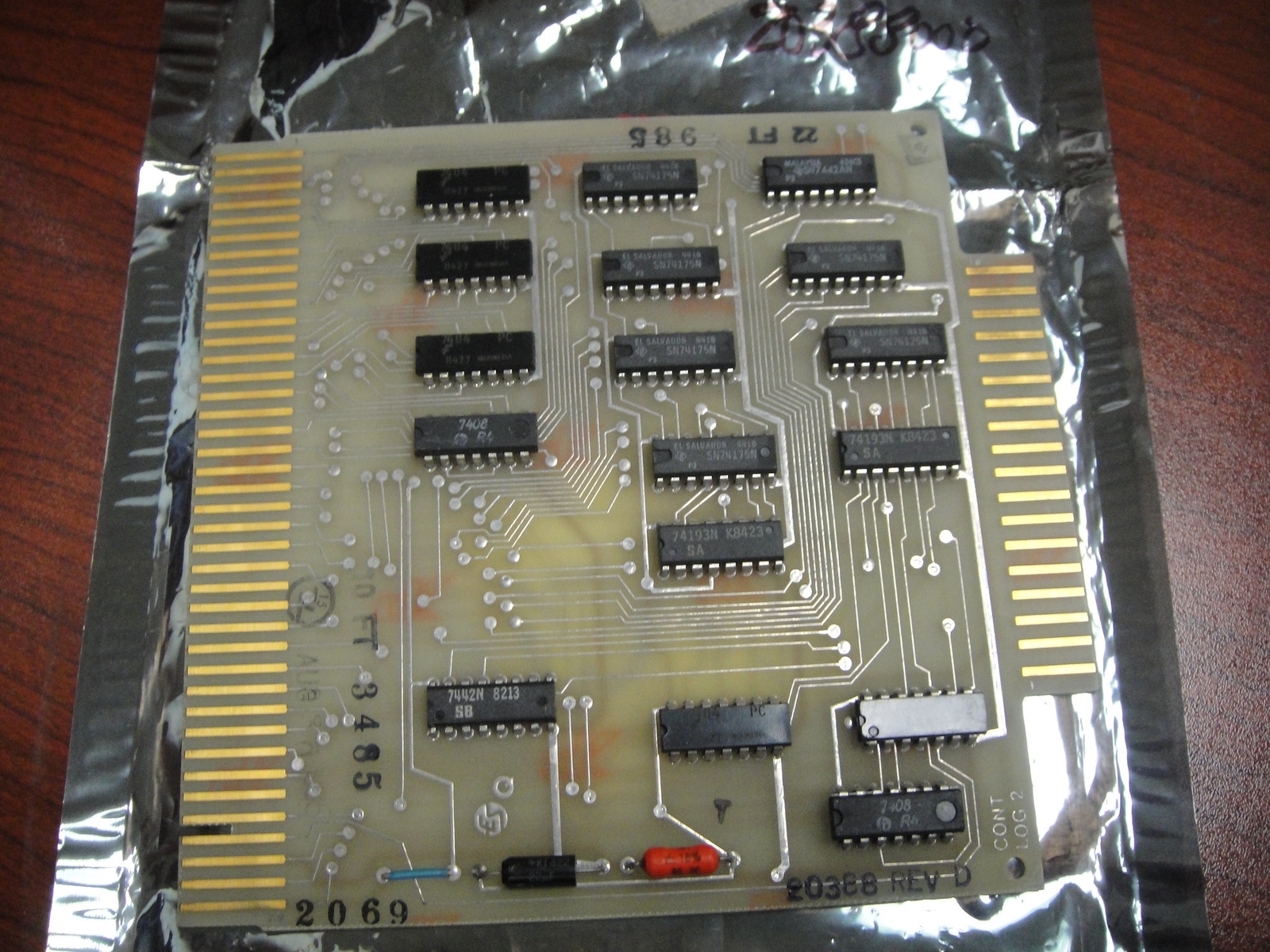 UNIVERSAL INSTRUMENTS 20388000 PCB CONTROL LOGIC 2