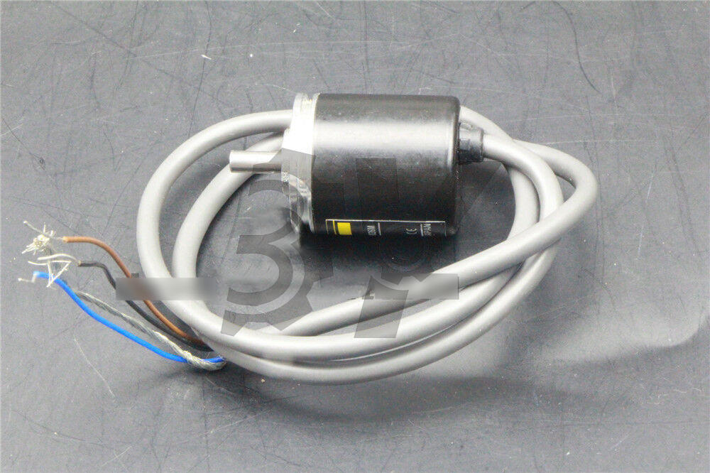 1PC OMRON E6A2CS5C E6A2-CS5C 500P/R Rotary Encoder New