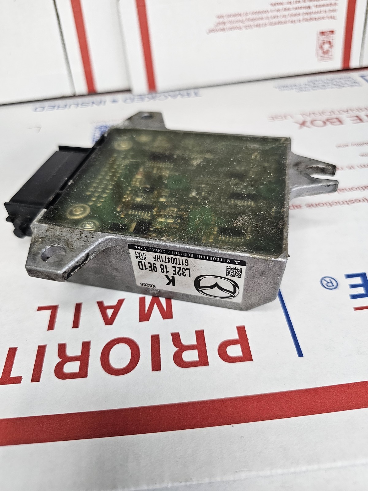2006 06 Mazda 3 Mazda3 Transmission Control Module Computer TCM TCU L32E189E1D