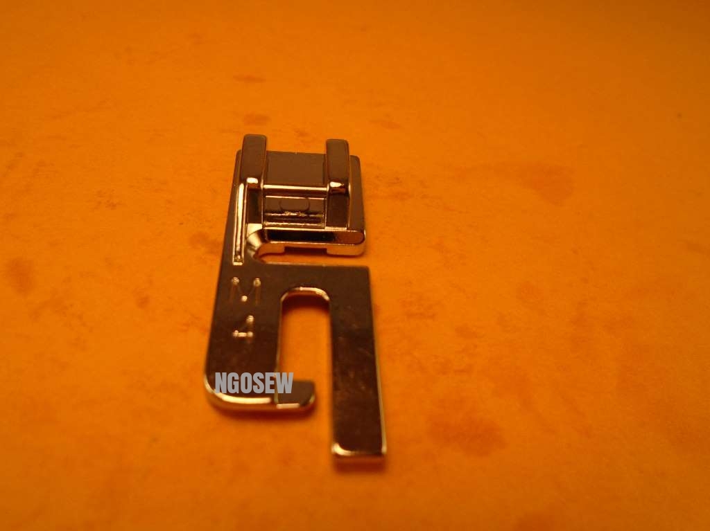 Snap On Felling Foot (ESG-FF) 4mm Singer Brother Juki Babylock Kenmore # P60963