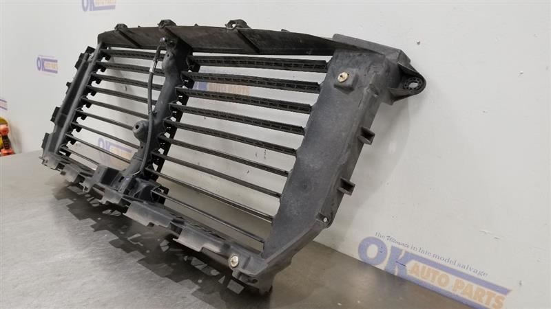 17 FORD F150 UPPER AIR SHUTTER 3.5L
