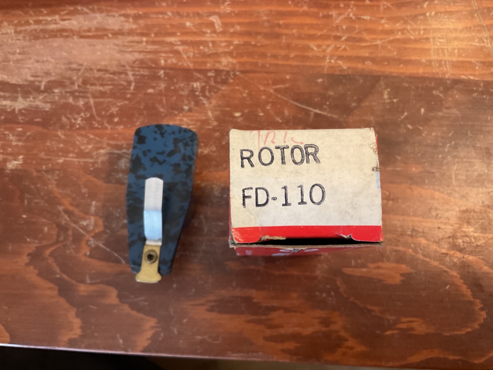 Vintage Standards Ignition Part FD-110 Rotor Made In The USA OEM