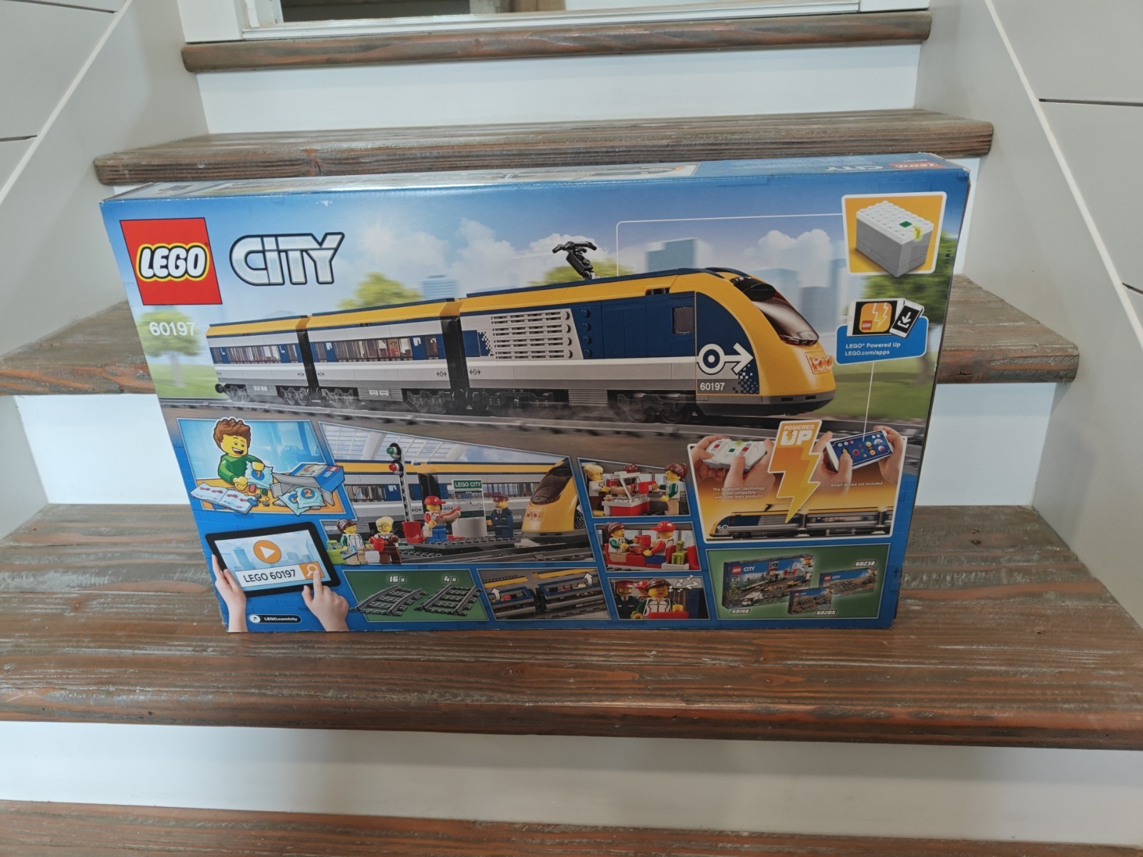 Lego City : Passenger Train (60197)