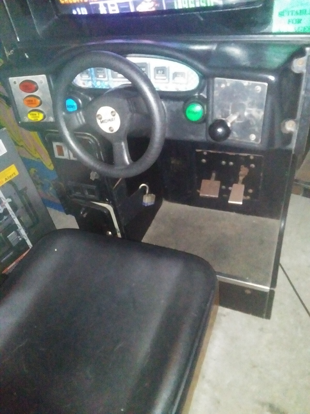 arcade machine by MIDWAY