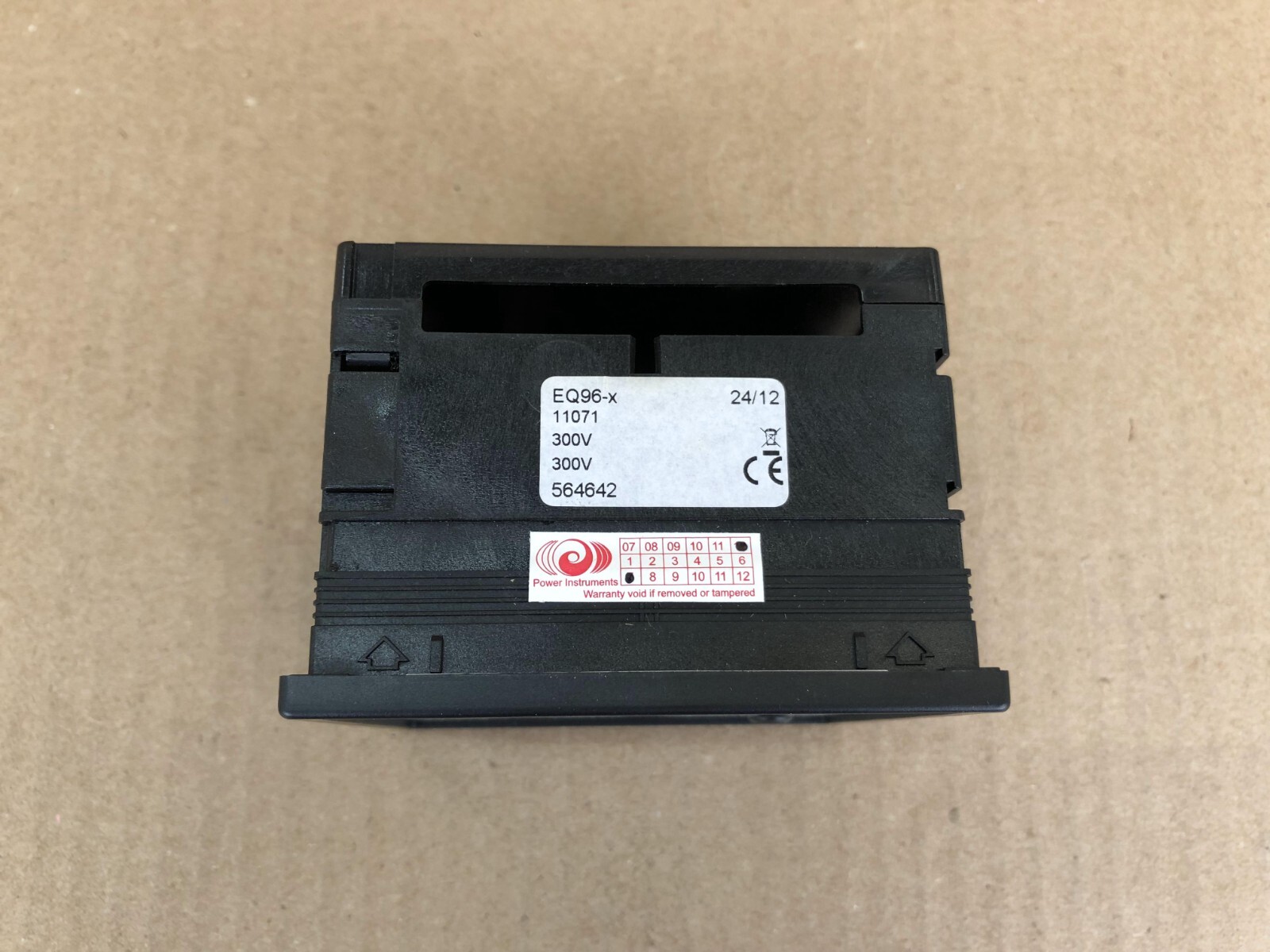 DEIF EQ96X VOLTMETER 564642 RANGE 300