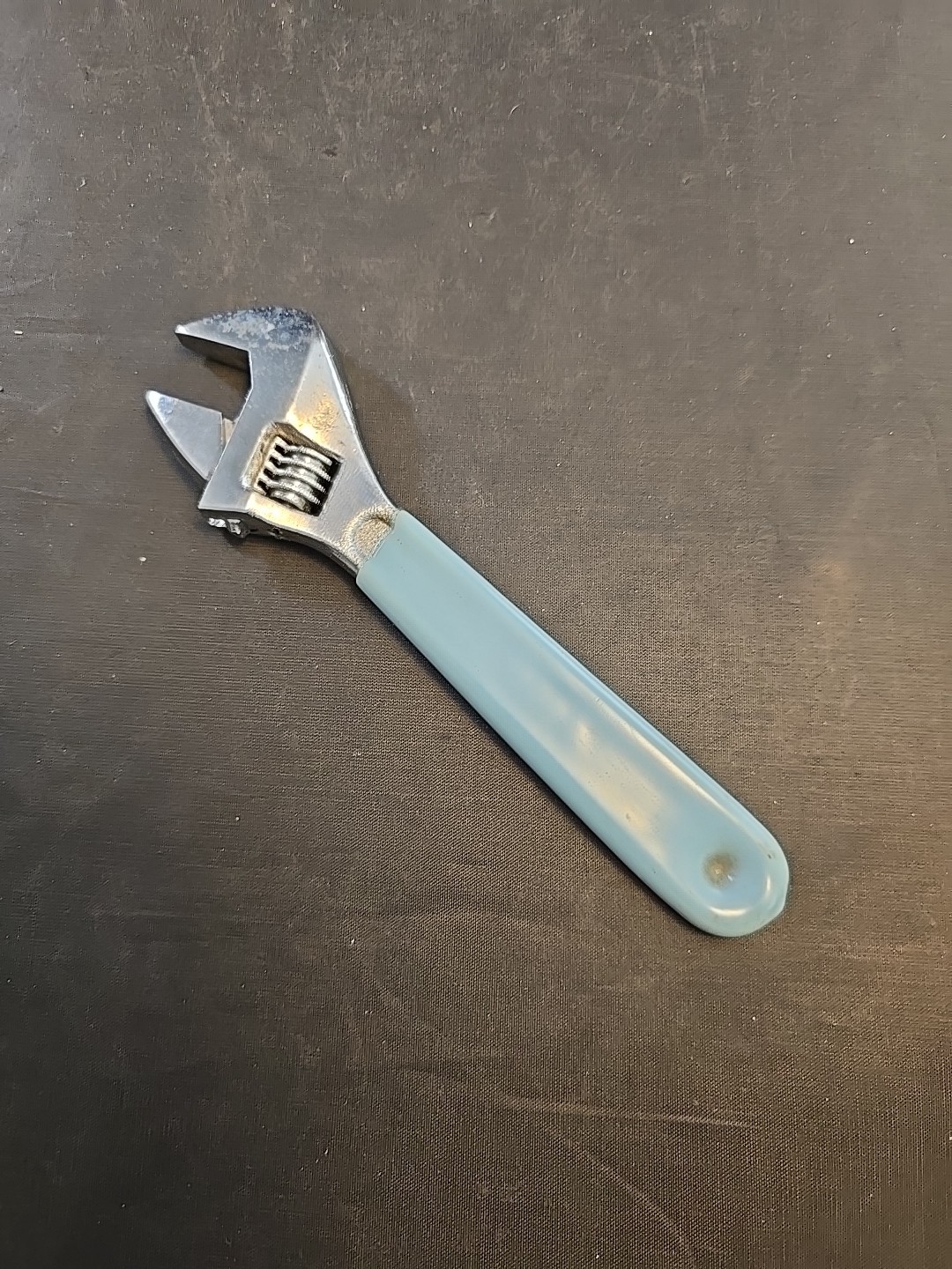 6 inch Adjustable Spanner Rubber Grip Handle Wrench