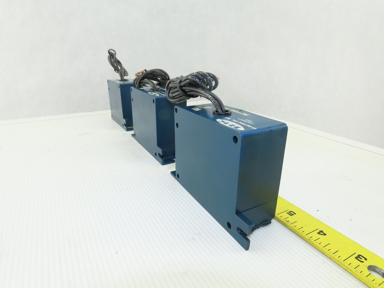 RK Electric RCY6G-18V 100 Ohm 7 Watt Network Suppressor Lot Of 3