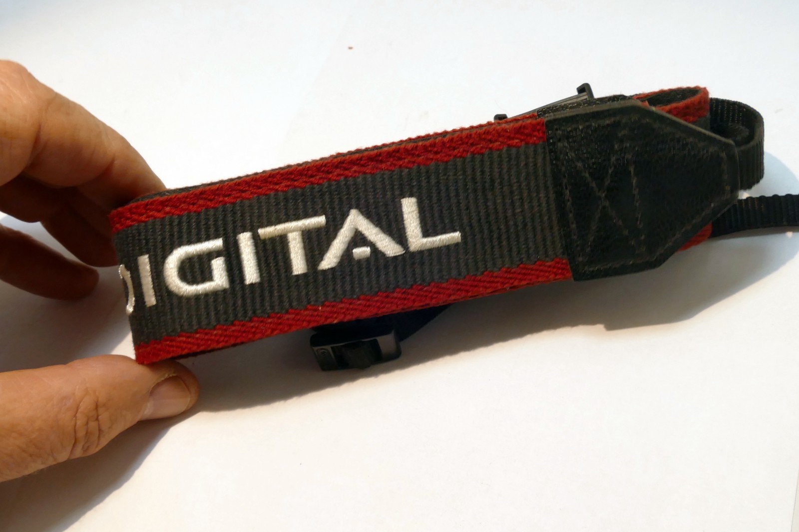 Canon EOS Camera Neck Shoulder Strap Canvas GRAY-Red-White - Original OEM