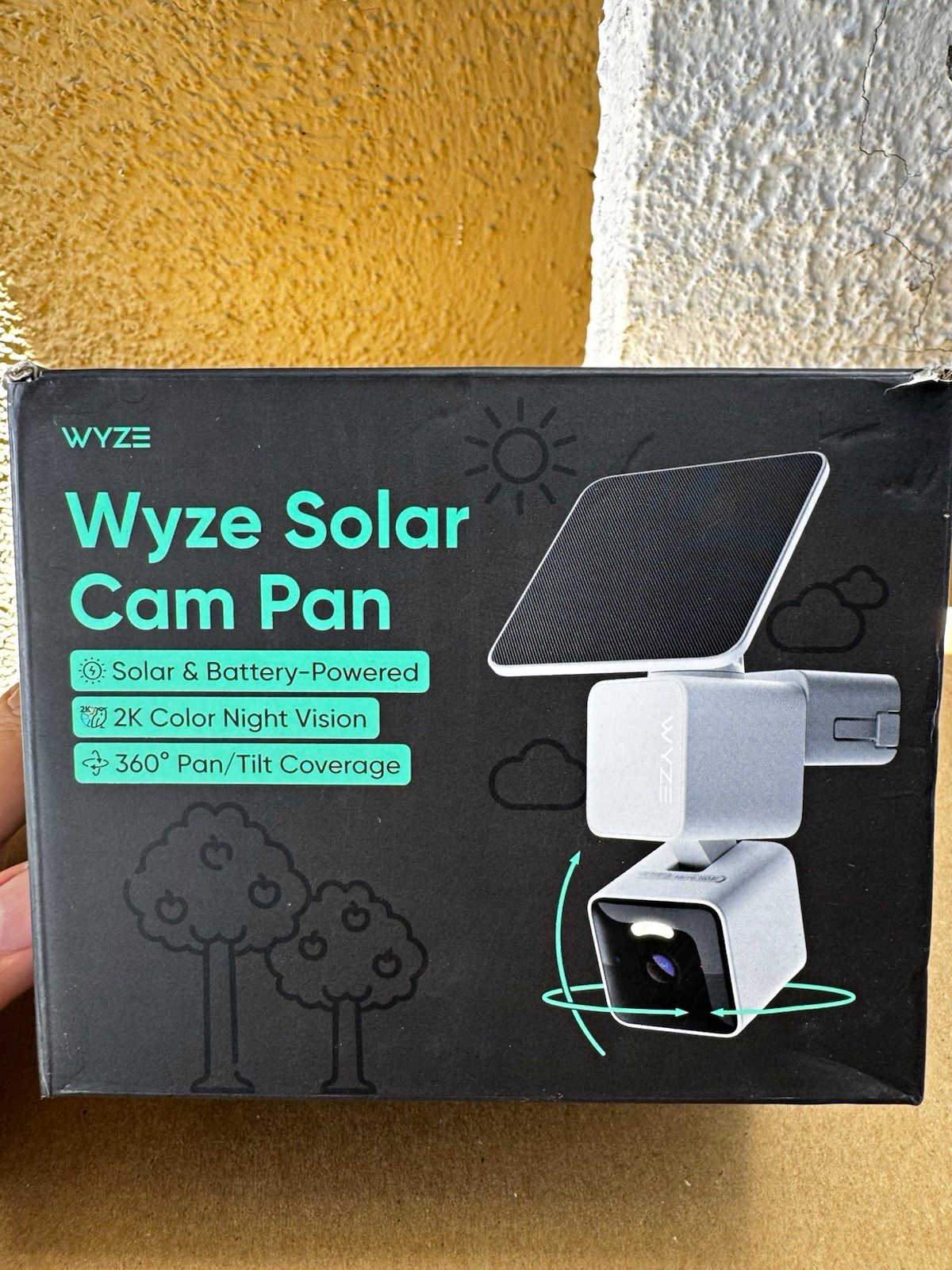 Wyze Solar Cam Pan 2K Color Night Vision 360° Pan/Tilt Outdoor Wi‑Fi Camera