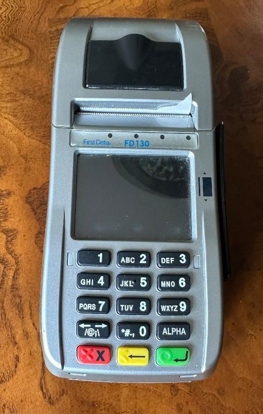 First Data FD130 Duo Credit Card Terminal Reader W/ First Data FD-35 Pin Pad
