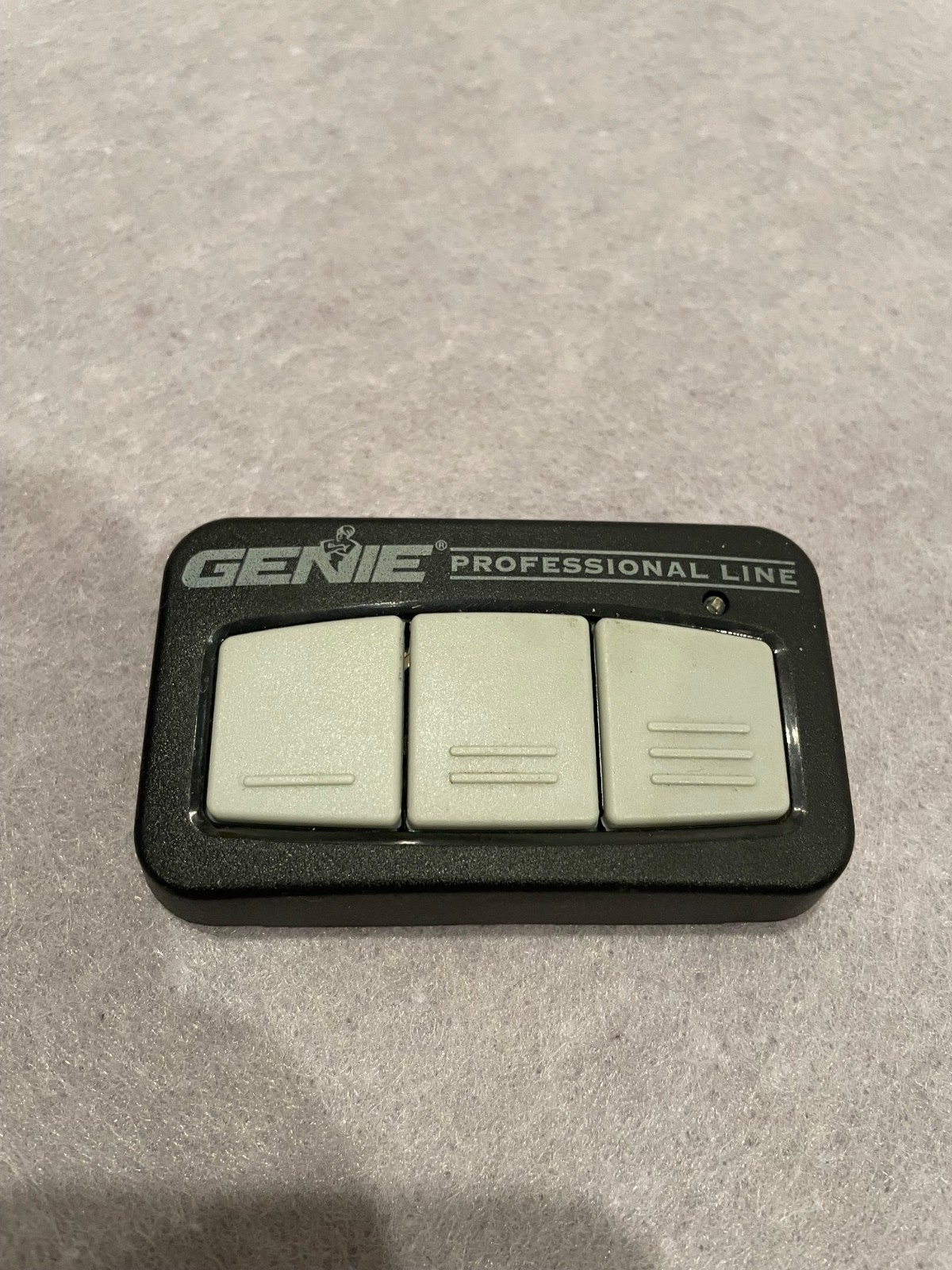 1 GENUINE ORIGINAL GARAGE DOOR OPENER GENIE MODEL G3BT-P
