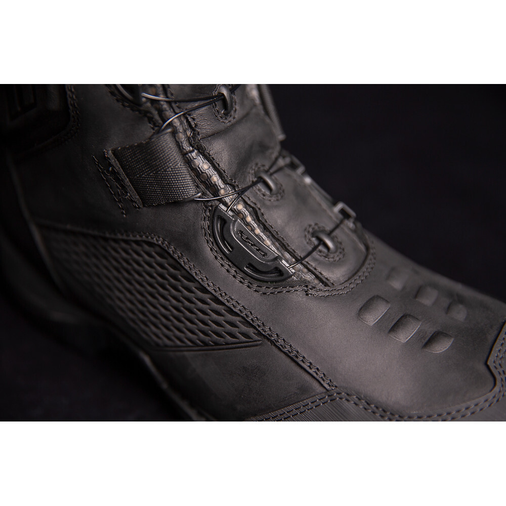 Icon Stormhawk Boots - Black | US 10