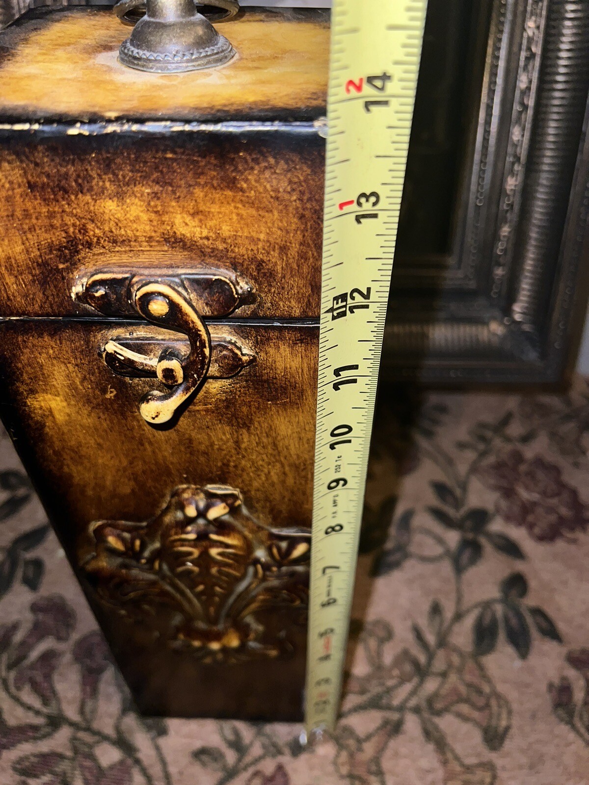 Vintage Brown Box Fleur-De-Lis Hinged