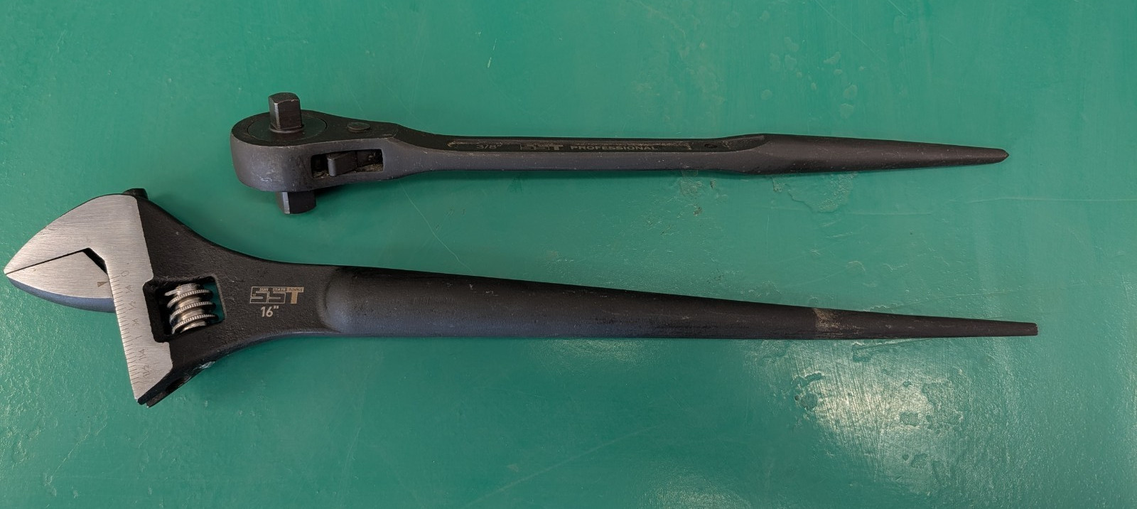 New 16"  ADJUSTABLE SPUD Wrenches & Dual ratchet 3/8-1/2 Drive - F. Ship