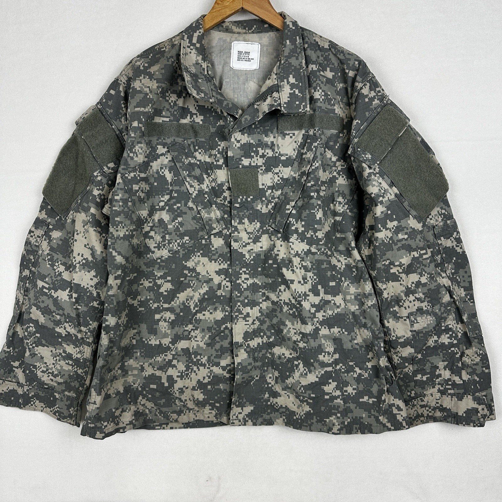 US Military Issue Army Combat Uniform ACU Camo Coat Jacket Medium Regular EXC