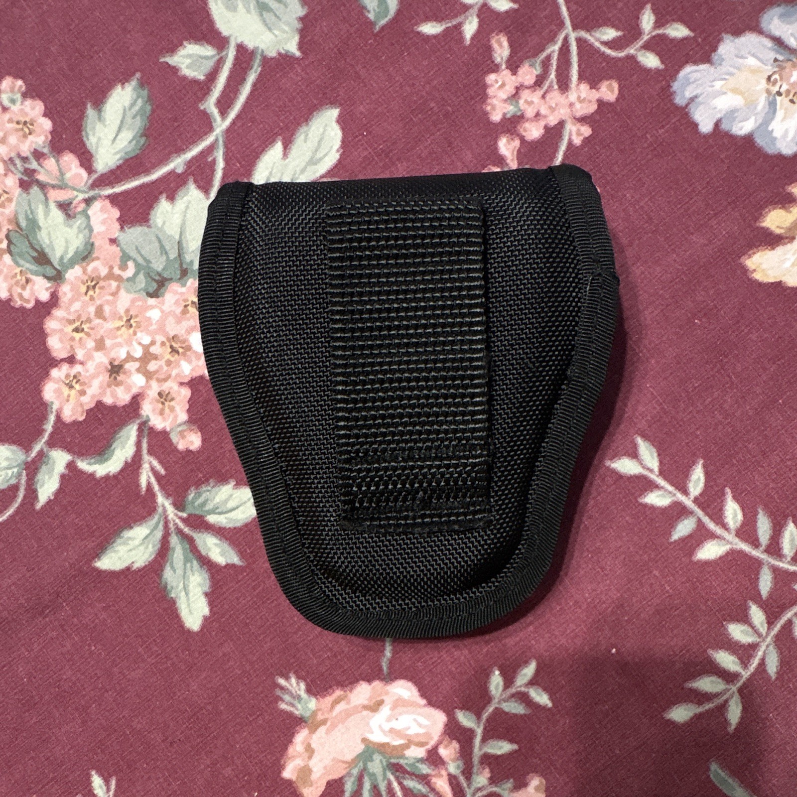 Black Nylon Snap-Closure Handcuff Case Pouch, 1 Pair Capacity, Lightweight
