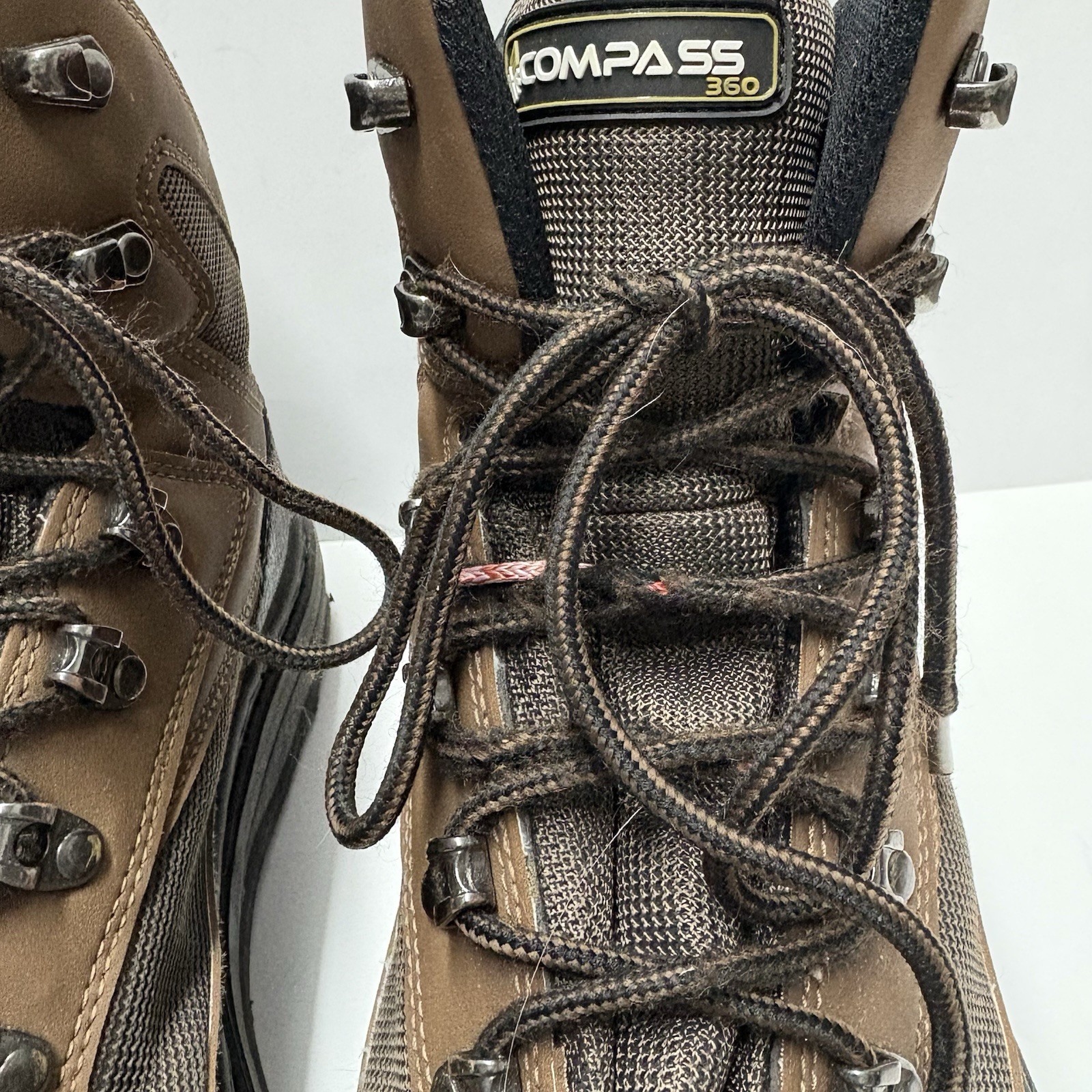 Compass Rubber Soled Wading Boots Cleats Included Sz 11