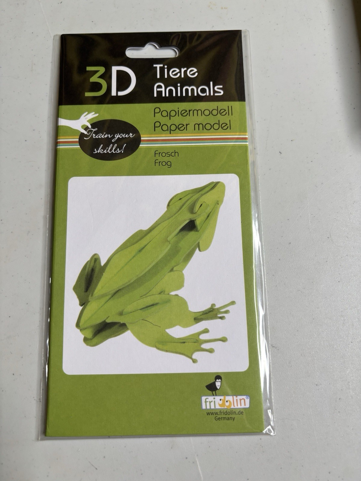 3D Paper Model Green Frog Instructions Included Fridolin NEW Very Small
