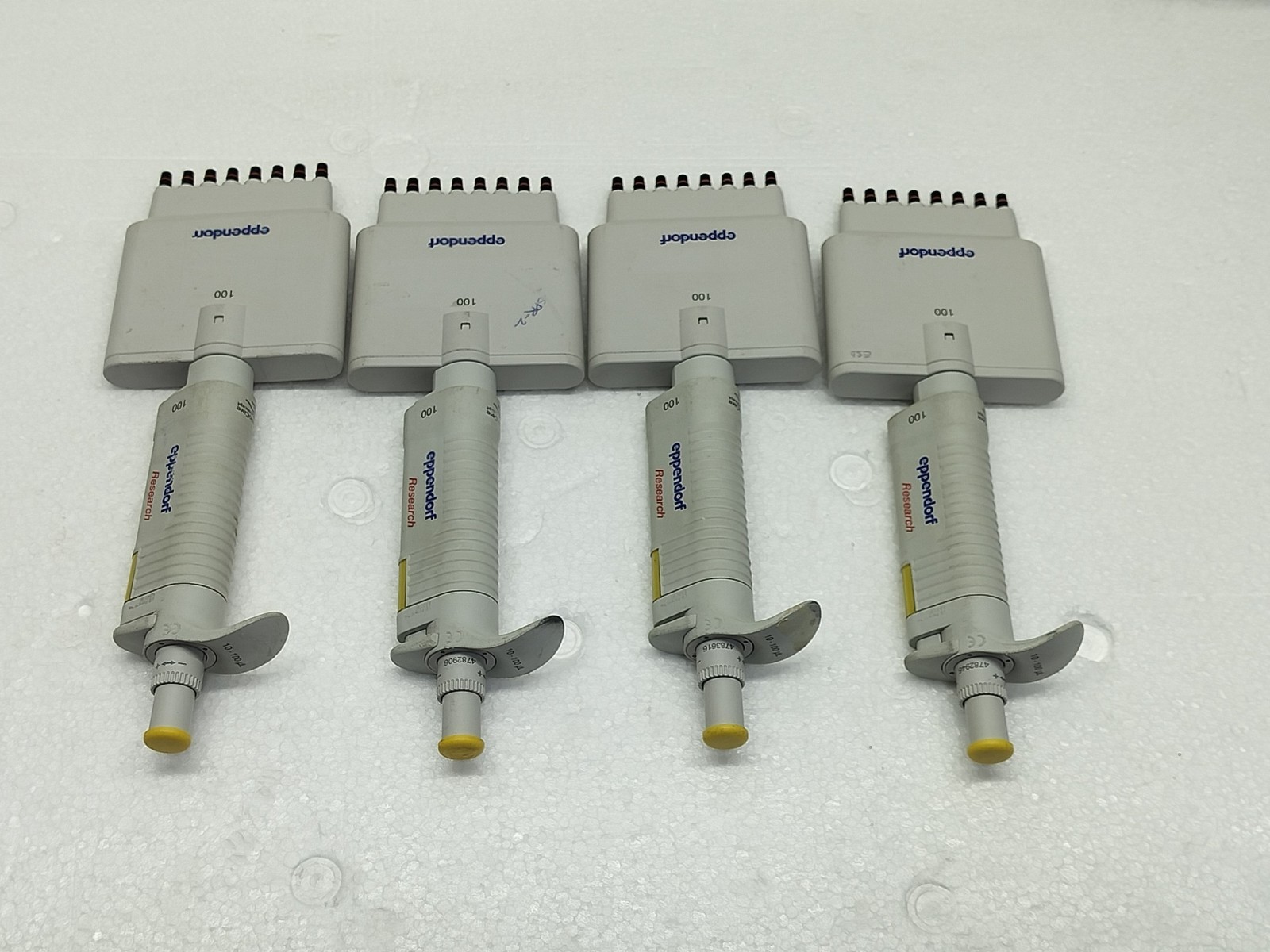 Eppendorf Research 10-100 uL 8 Channel Pipette
